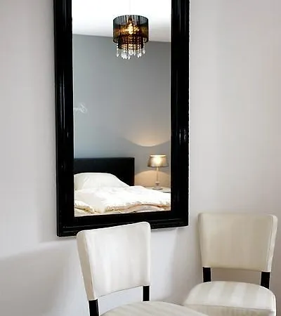 Ferienwohnung Cedric Apartment *